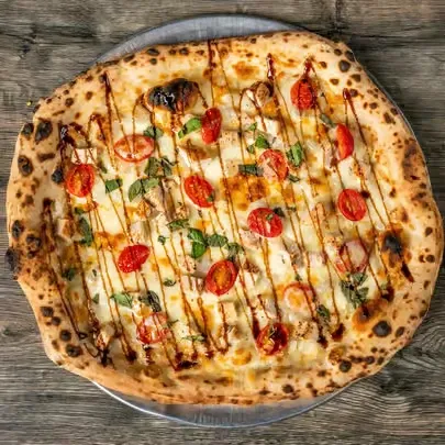 A Snapshot of Pizza, Pasta, and Good Times! - Gallery Image 6